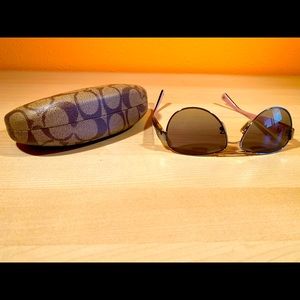 Coach sunglasses (Black/Silver)